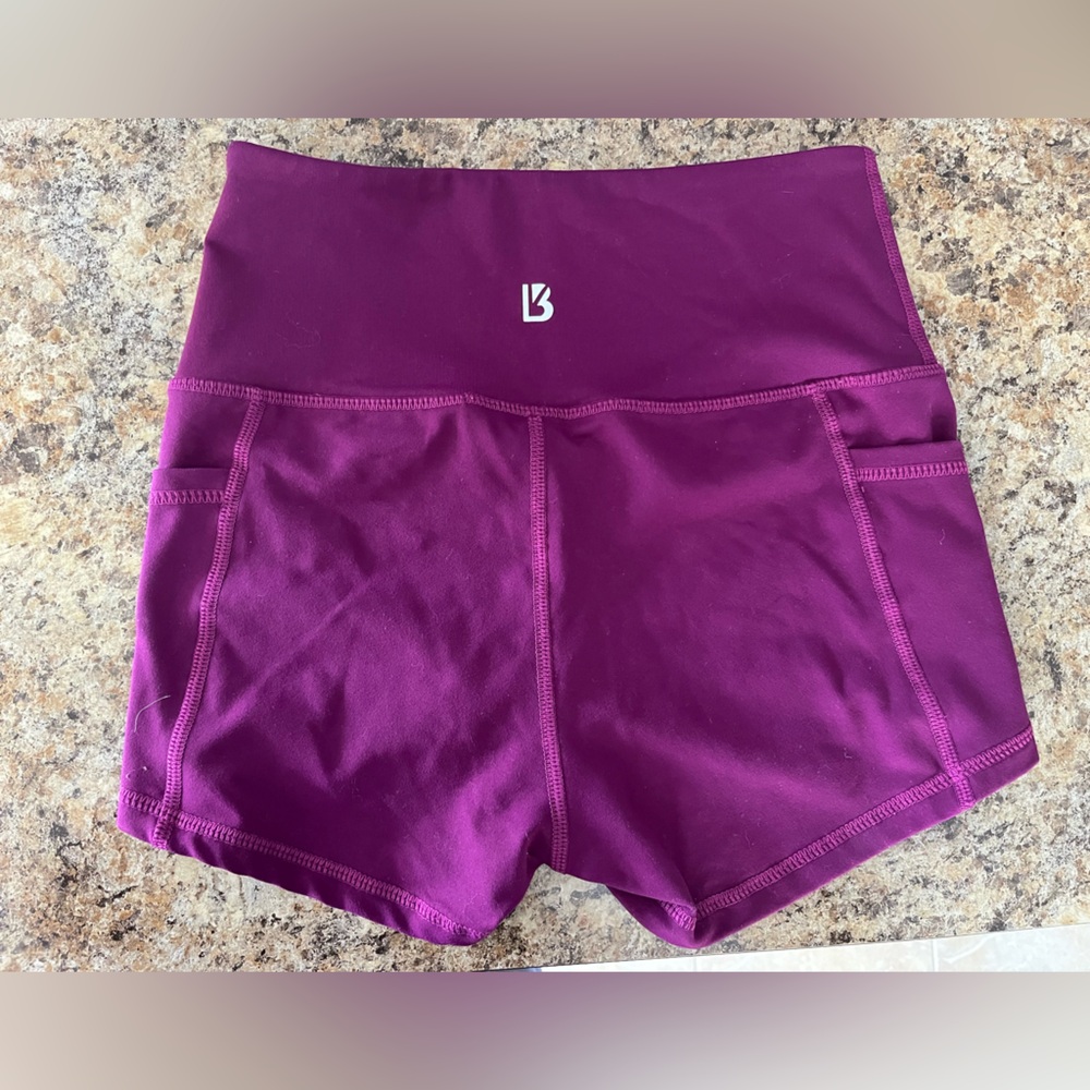 BuffBunny Shorts XS